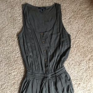 WOMENS JUMPSUIT SMALL